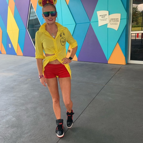 Winnie the Pooh dress - Picture 2 of 6